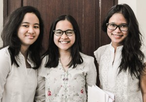 mbak Laras, mbak Dhila dan mbak Sita