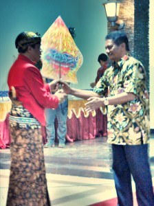 Pakde Agus dan Ki Purbo Asmoro